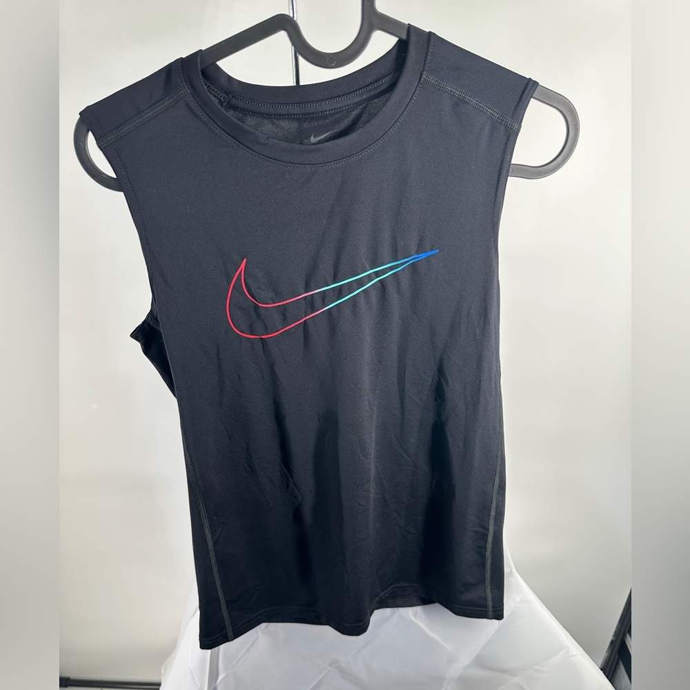 NWT NIKE BLACK TANK TOP SWOOSH